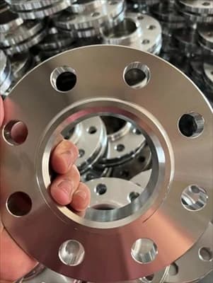 KAUM TXHIAB 317 STAINLESS STEEL FLANGES TAU XA MUS RAU AUSTRALIA.